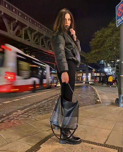  ,   Yana, 29 ,   ,   