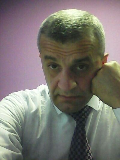  ,   Eduard, 55 ,   