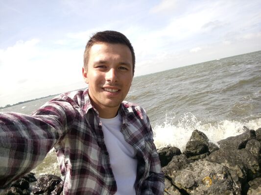  ,   Mykhailo, 29 ,   ,   , c 
