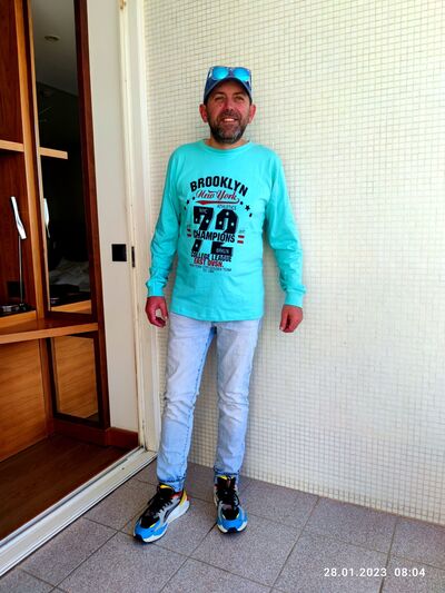  Holon,   , 41 ,   ,   
