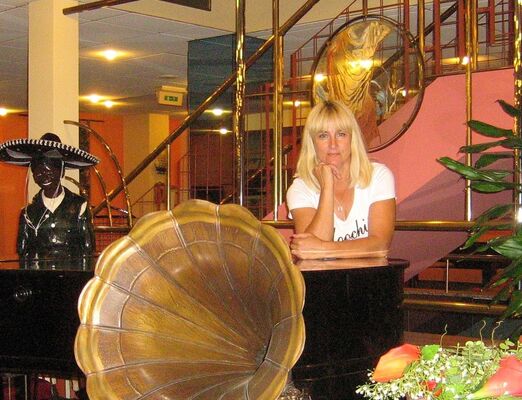  ,   Darling, 62 ,   ,   , c 