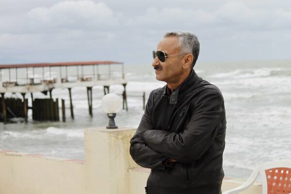  ,   FARXAD, 62 ,  