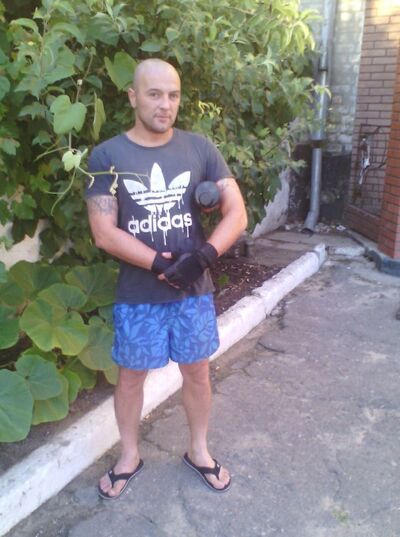  ,   Alex, 42 ,   ,   