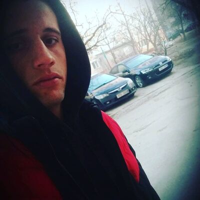 ,   Mihail, 24 ,   ,   