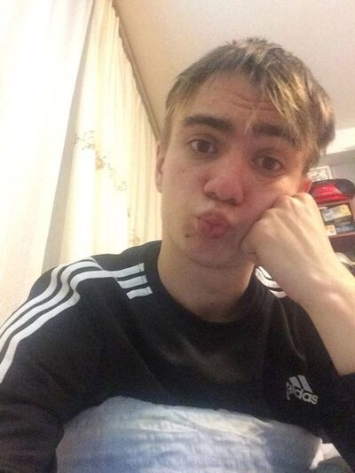  -,   Leon, 30 ,   ,   , c 