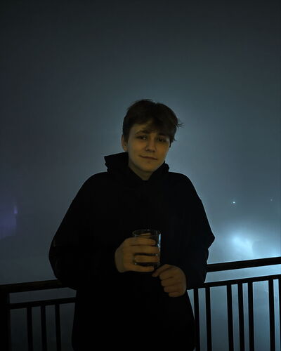  ,   Nikita, 20 ,   ,   