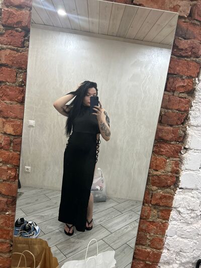  ,   Nadezhda, 22 ,   ,   