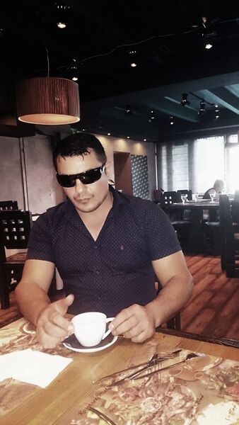  ,   Ruslan, 46 ,   ,   , c 