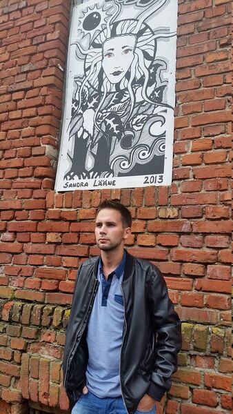  ,   Dmit, 38 ,   