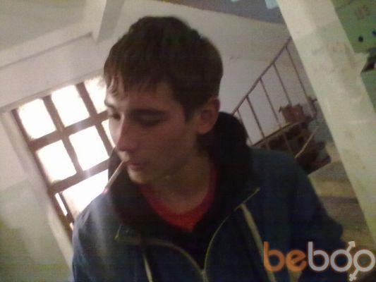  ,   Alekceu, 32 ,  