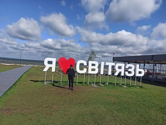  ,   Ihor, 36 ,   c 