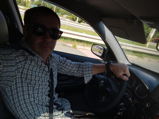  ,   Alex, 44 ,   ,   