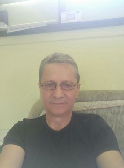  ,   Akos, 64 ,   ,   