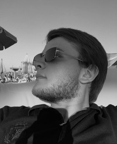  ,   Edgar, 24 ,   ,   