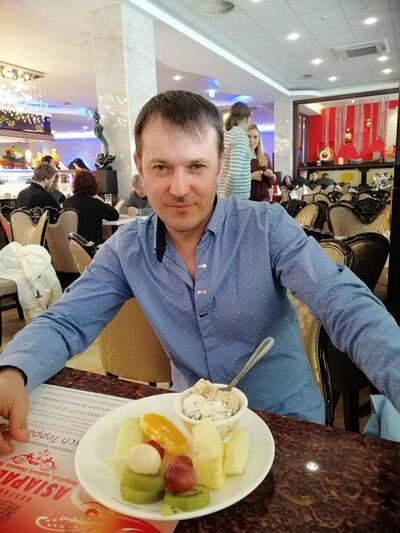  Offenbach,   Lilian, 46 ,     , c 