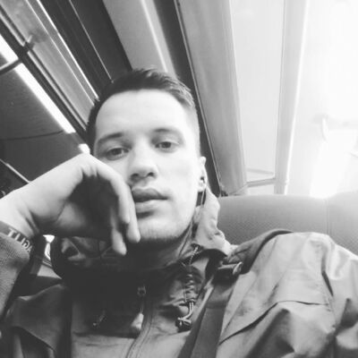  Cascina,   , 31 ,   ,   
