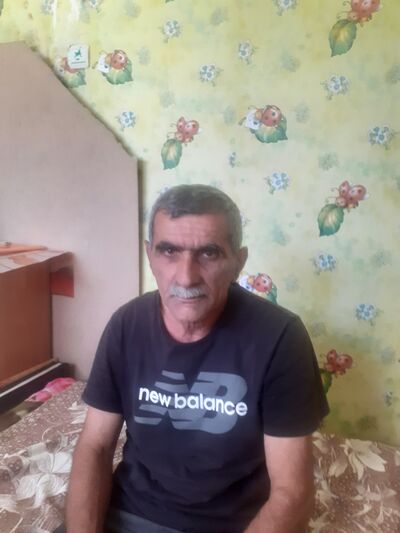  ,   Elcin, 59 ,   ,   