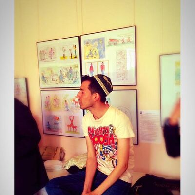  ,   Komol, 32 ,   ,   
