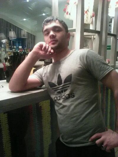  ,   Farrux, 33 ,   ,   