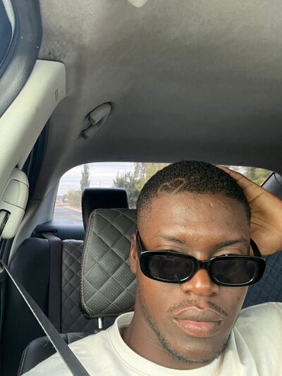  ,   Merveille, 25 ,   ,   