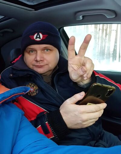  ,   Mikhail, 46 ,     , c 