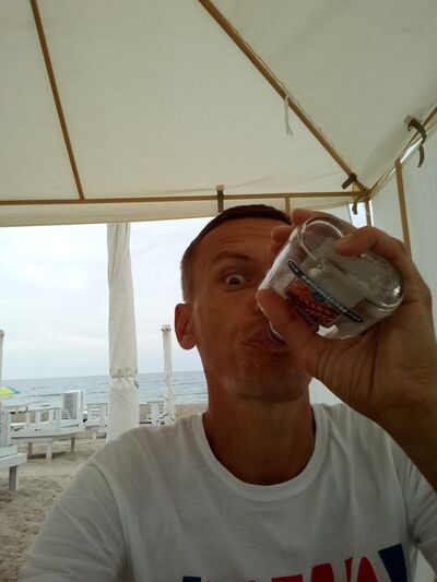  ,   Stanislav, 47 ,   ,   , c 