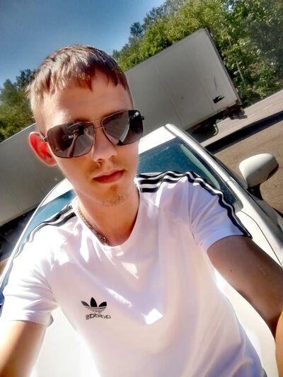  ,   Nikolay, 22 ,   c 