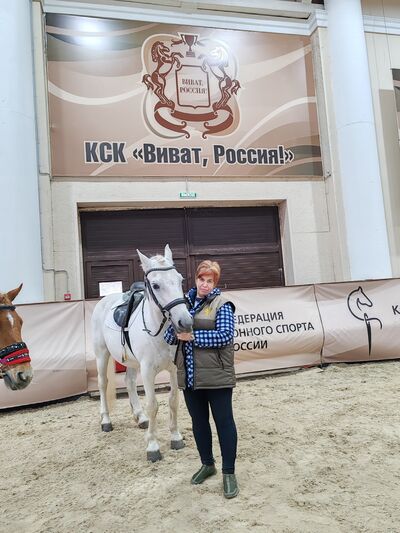  ,   Evgenia, 52 ,   c , 