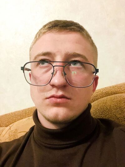  -,   Anton, 26 ,     , c , 