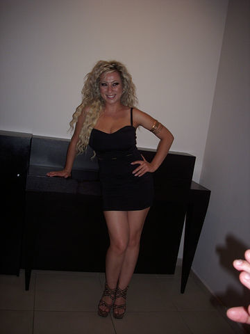  ,   Lola, 35 ,   ,   , c 