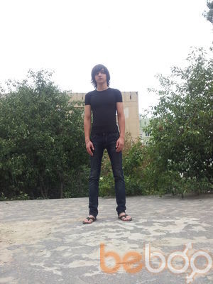  ,   Cavid, 32 ,     , c , 
