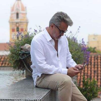  ,   Frank James, 61 ,   ,   