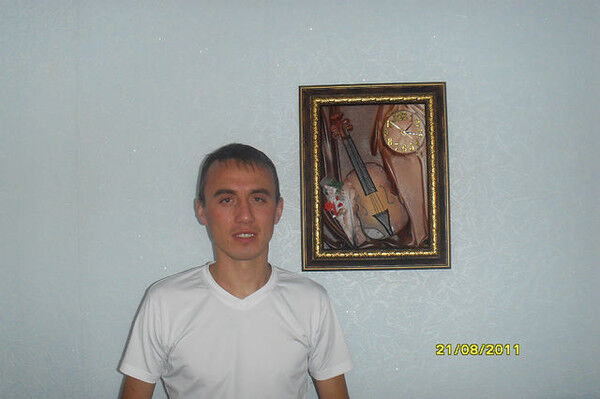  ,   Serghei, 48 ,   ,   , c 