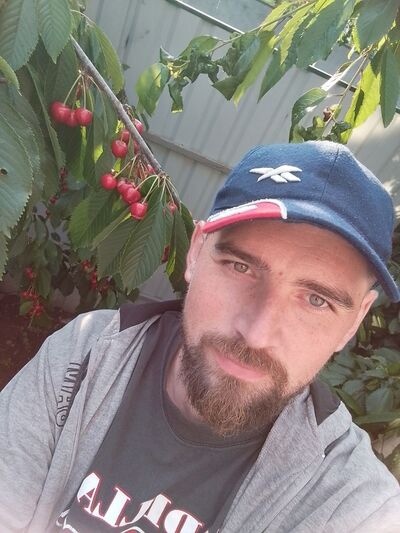  ,   Igor, 34 ,   ,   