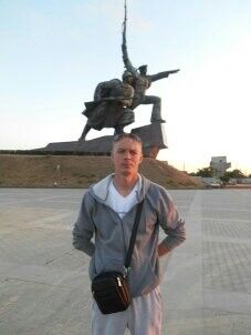  ,   Stepan, 44 ,   