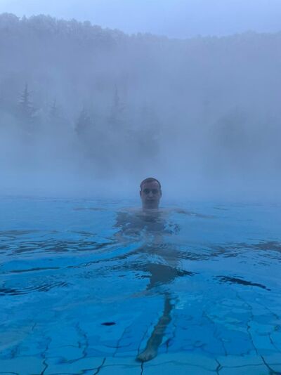  ,   Aleks, 40 ,   ,   , c 