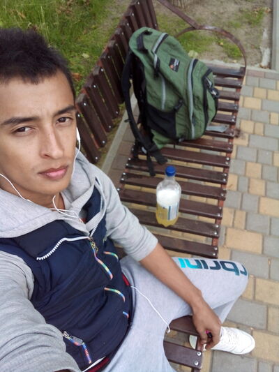  ,   Angry Stitch, 25 ,  