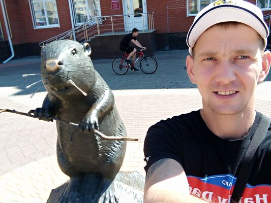  ,   Konstantin, 38 ,   ,   