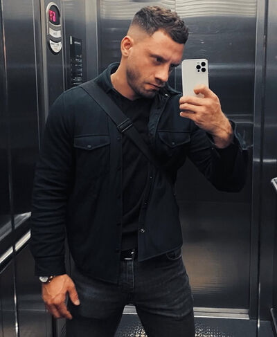  -,   Vlad, 25 ,   ,   , c , 