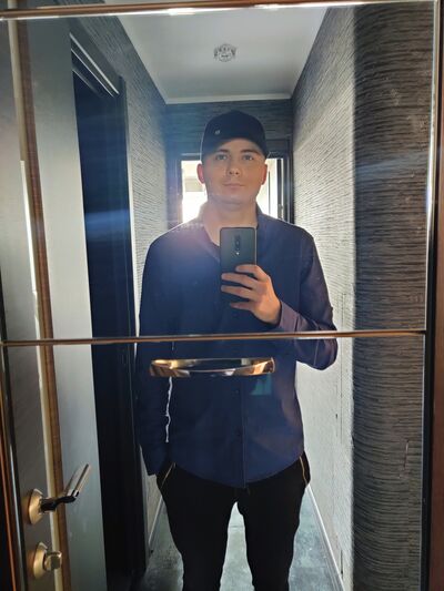 ,   AlexLRusso, 32 ,     , c 