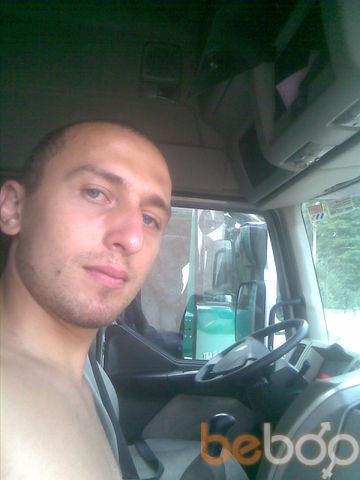  ,   Vitali, 38 ,   