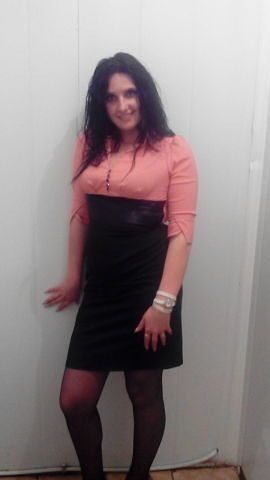  ,   Elena, 32 ,  