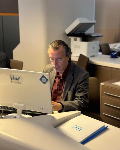  Frankfurt am Main,   Albert Clint, 62 ,   ,   