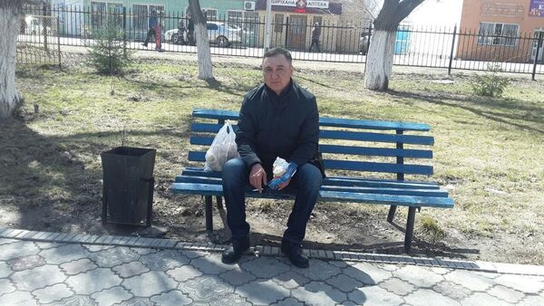  ,   Erlan m, 47 ,   ,   , c 