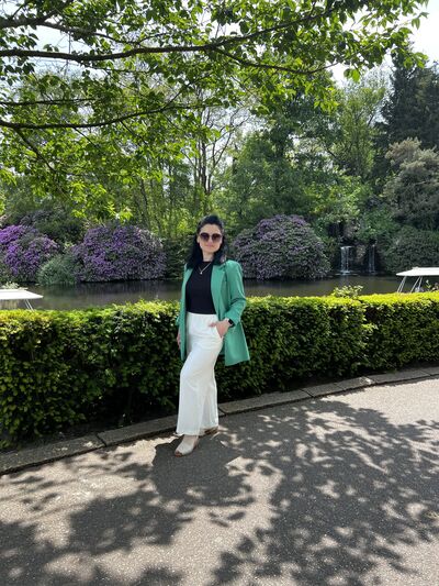  Oss,   Tamila, 36 ,     , c 