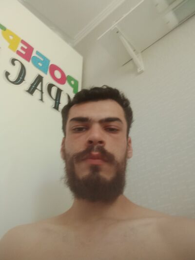  ,   Robert, 28 ,   ,   