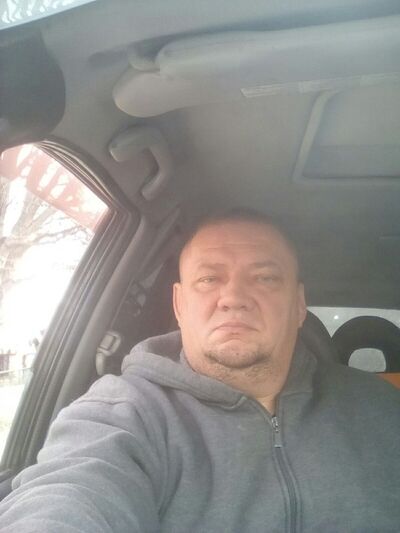  ,   Dima, 48 ,   ,   