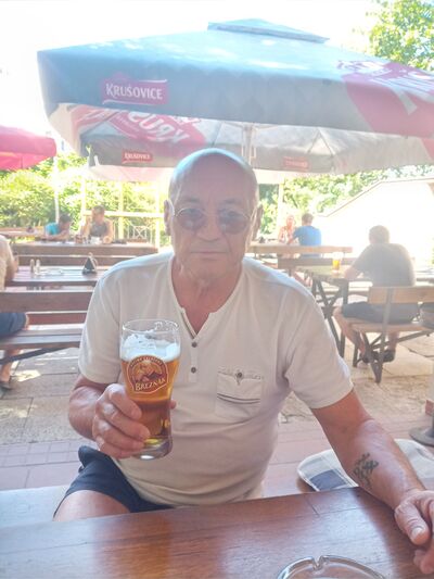  Praha,   , 61 ,   ,   , c 