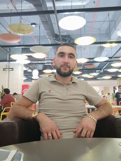  ,   Harut, 28 ,   ,   