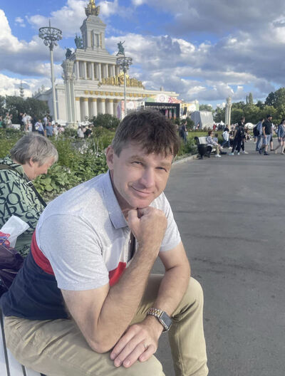  ,   Andrei, 43 ,   ,   , c 